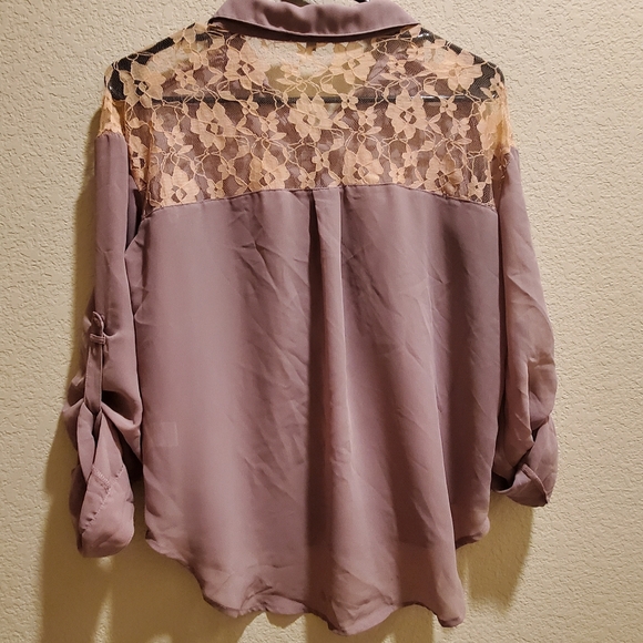 💚 Charlotte Russe mauve colored blouse size Small - Picture 6 of 6
